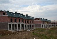 Устройство металлочерепицы на крышах